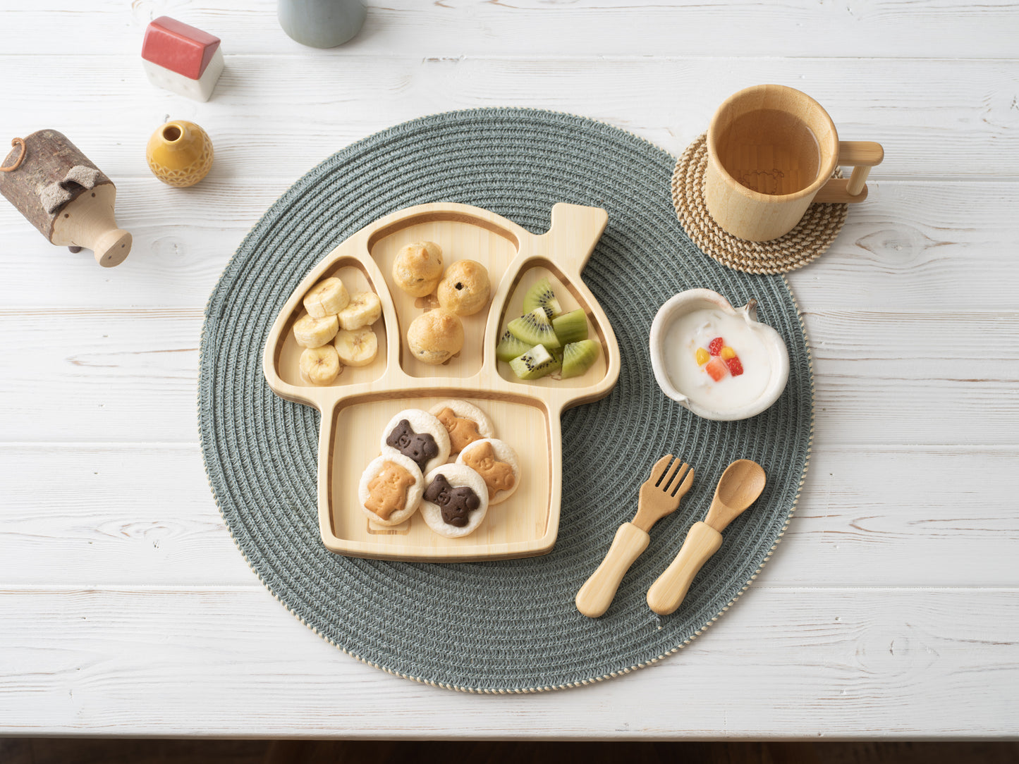 Bamboo Mushroom House Plate Set